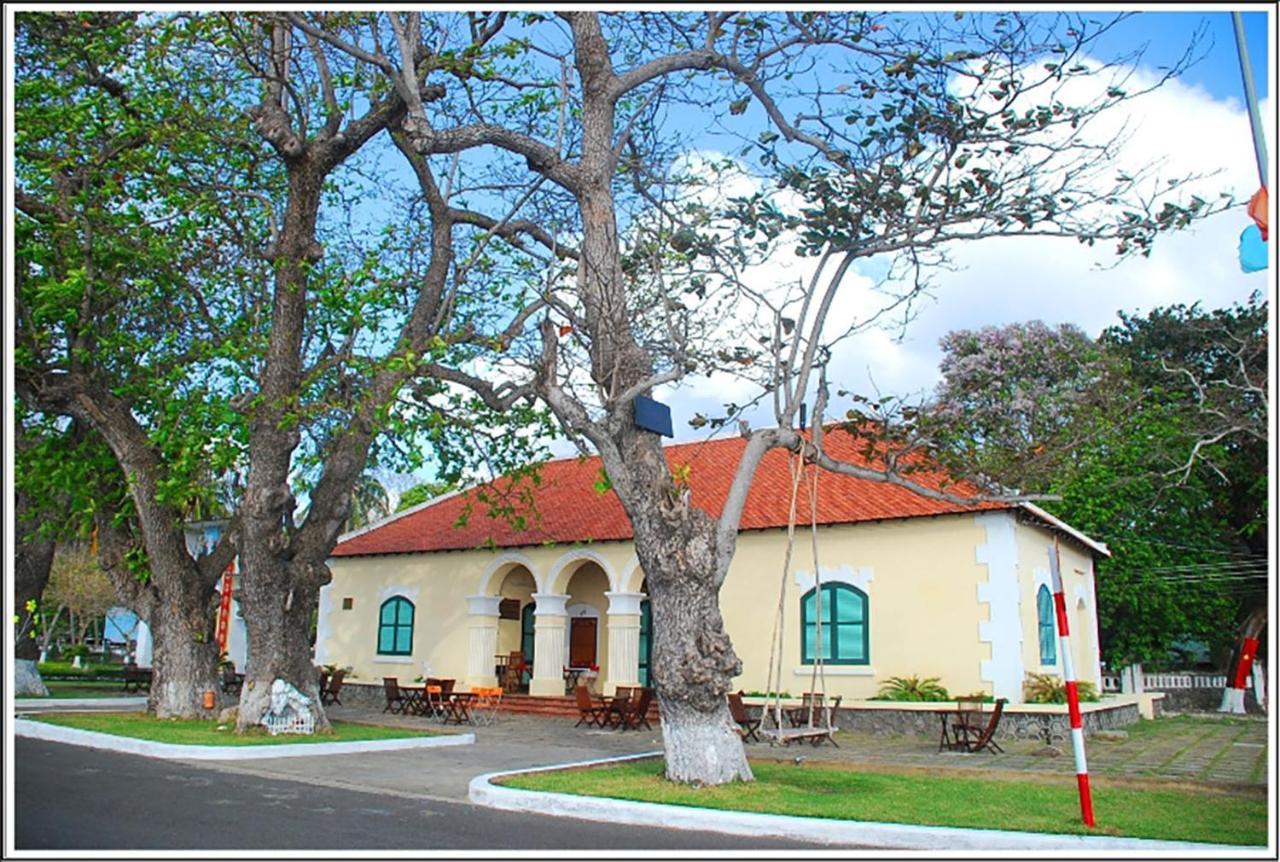 Hoa Anh Dao Motel Chi Khu Co Ong Exterior foto